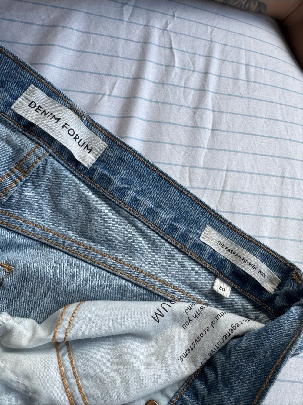 Denim Forum The Farrah High Rise. Size:30 - Picture 7 of 10